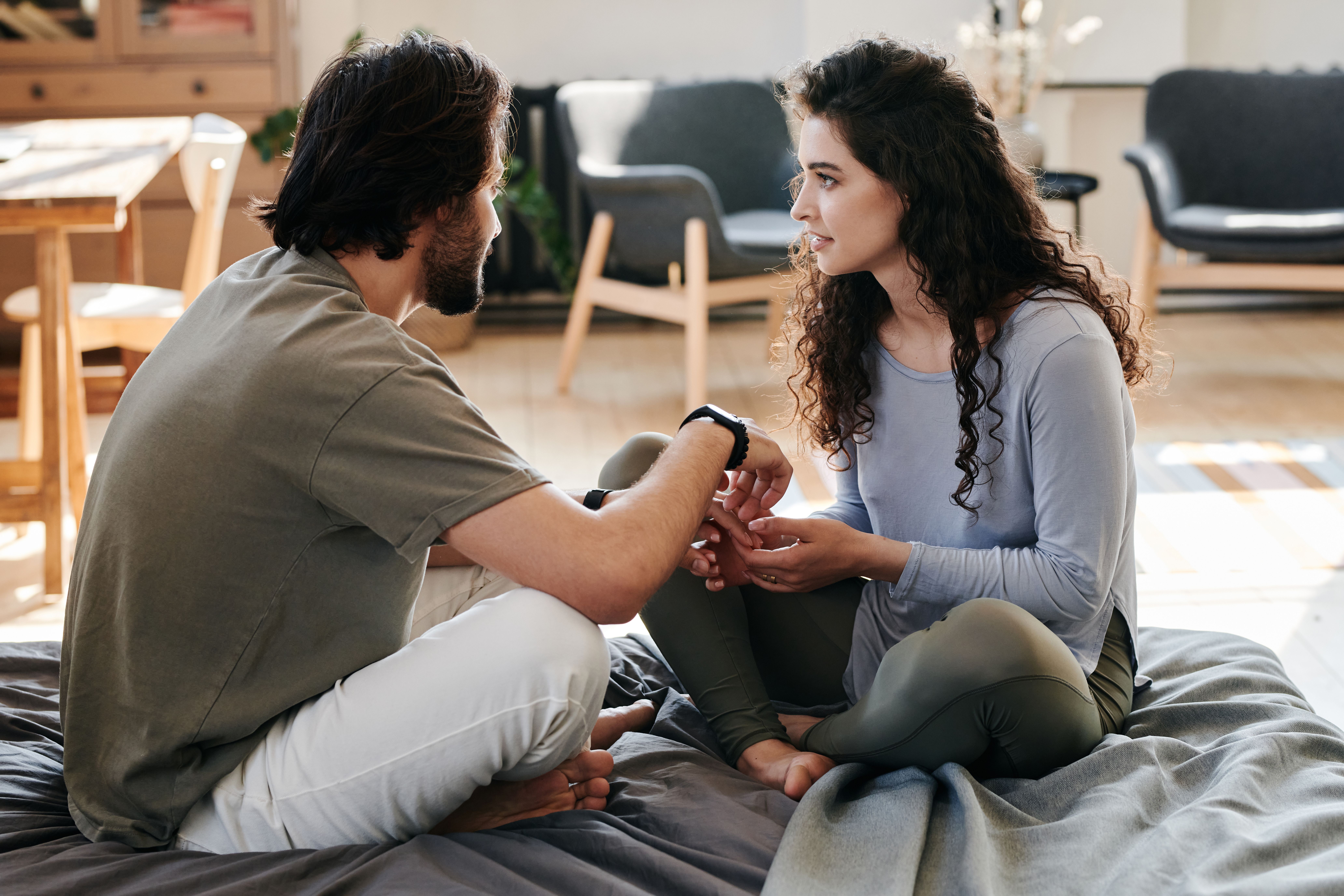 How to support a loved one with addiction through healthy communication
