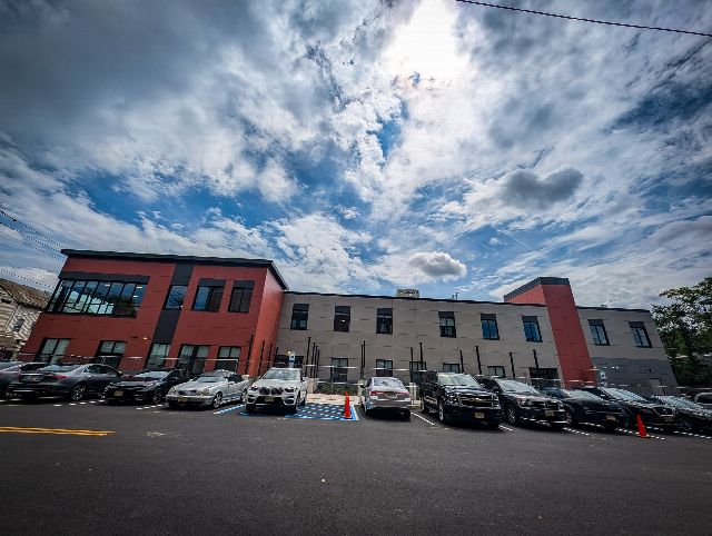 Straight and Narrow Inc Mens Program facility photo
